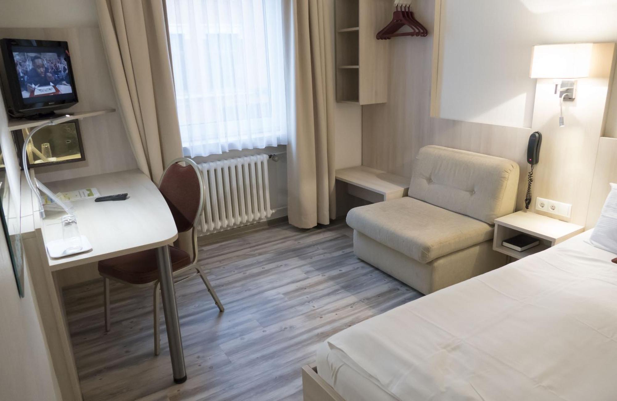 קאסל Hotel Excelsior חדר תמונה