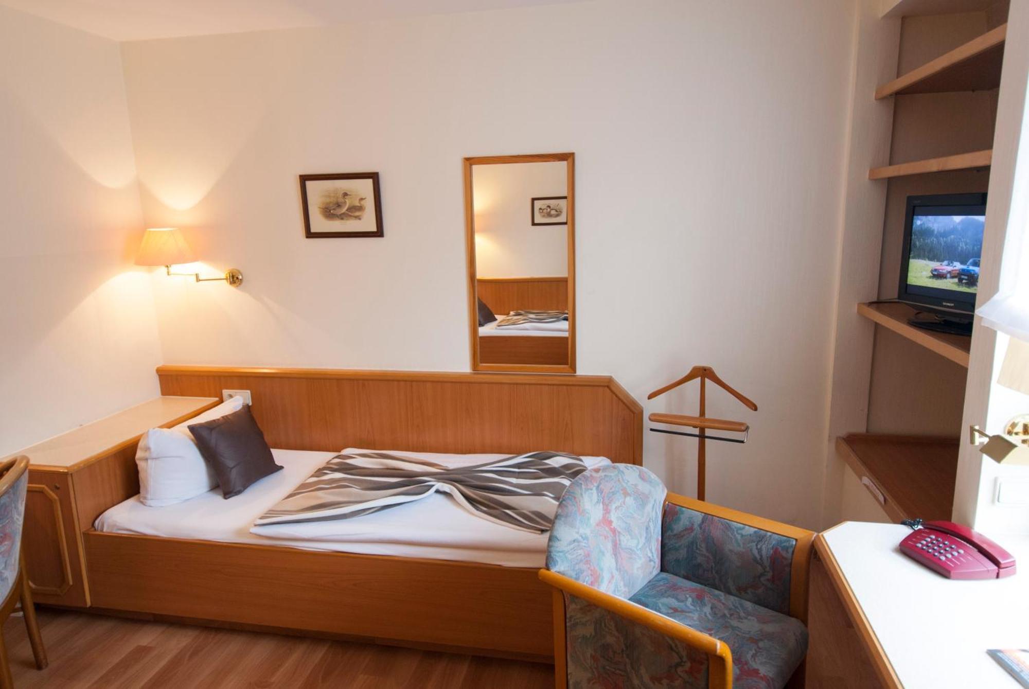 קאסל Hotel Excelsior חדר תמונה