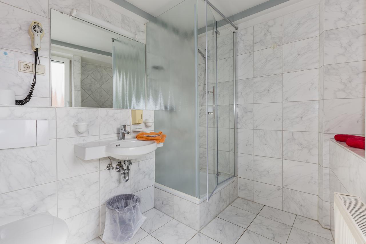 קאסל Hotel Excelsior מראה חיצוני תמונה