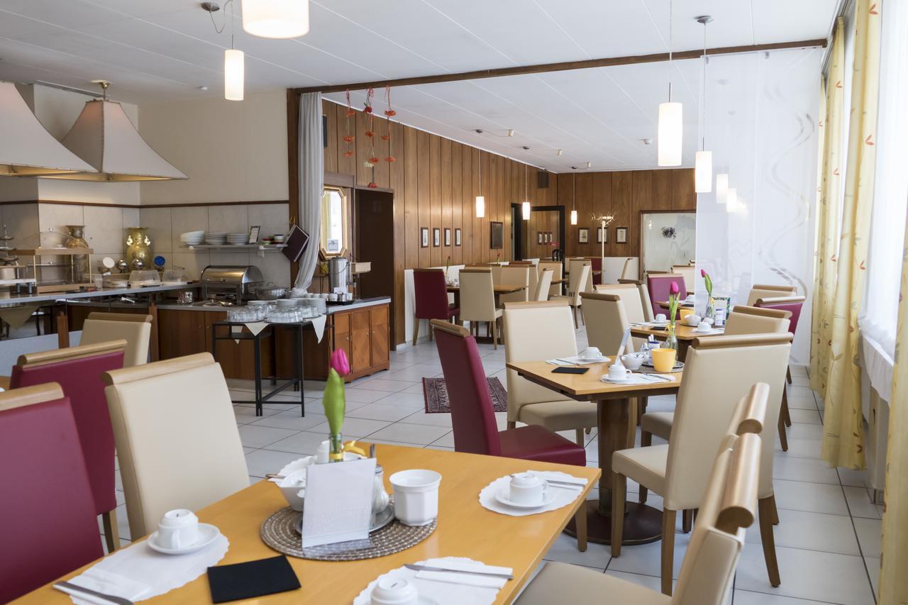 קאסל Hotel Excelsior מראה חיצוני תמונה