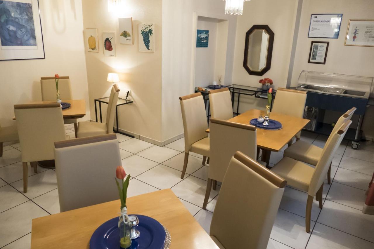 קאסל Hotel Excelsior מראה חיצוני תמונה
