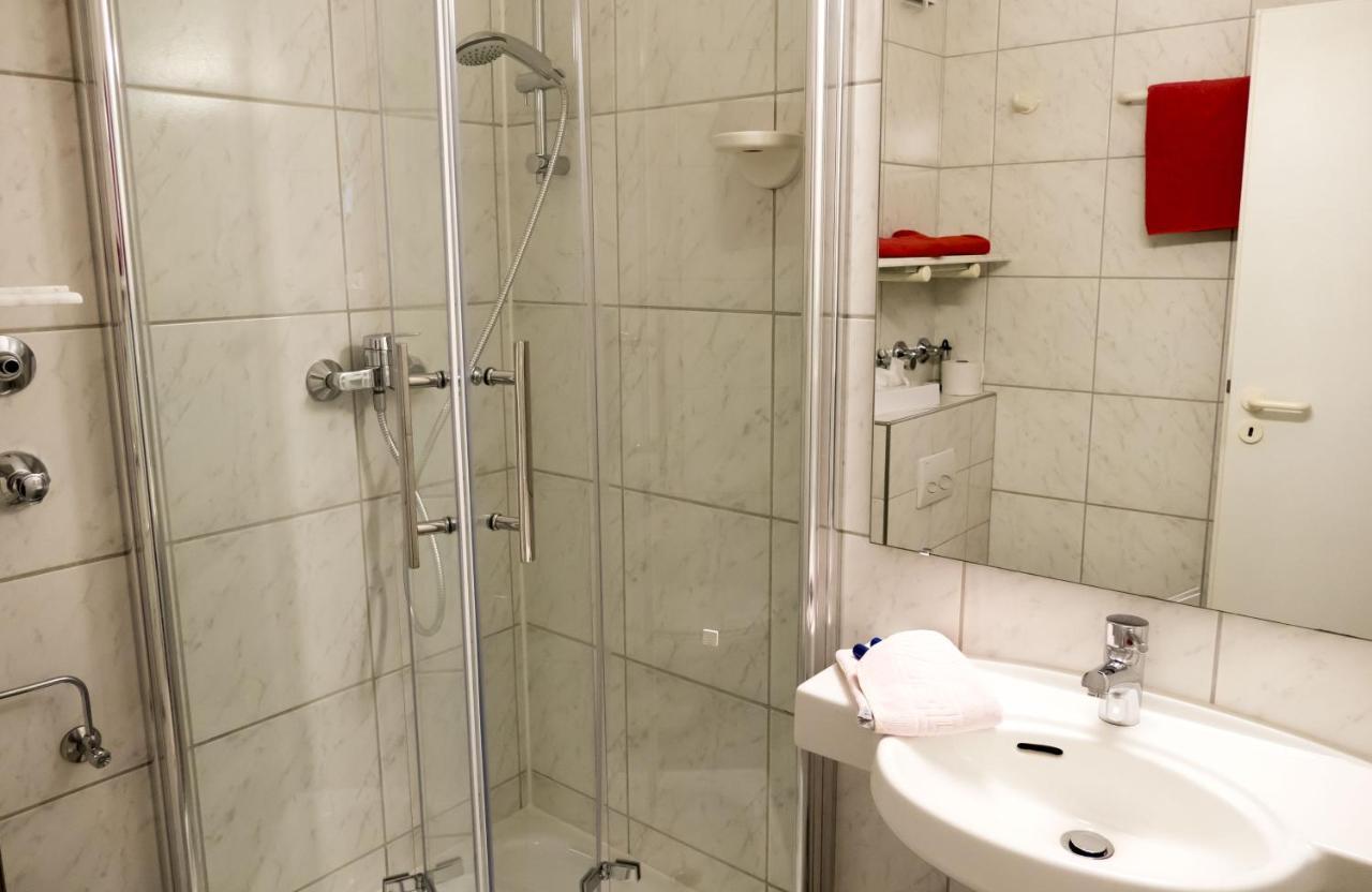 קאסל Hotel Excelsior מראה חיצוני תמונה